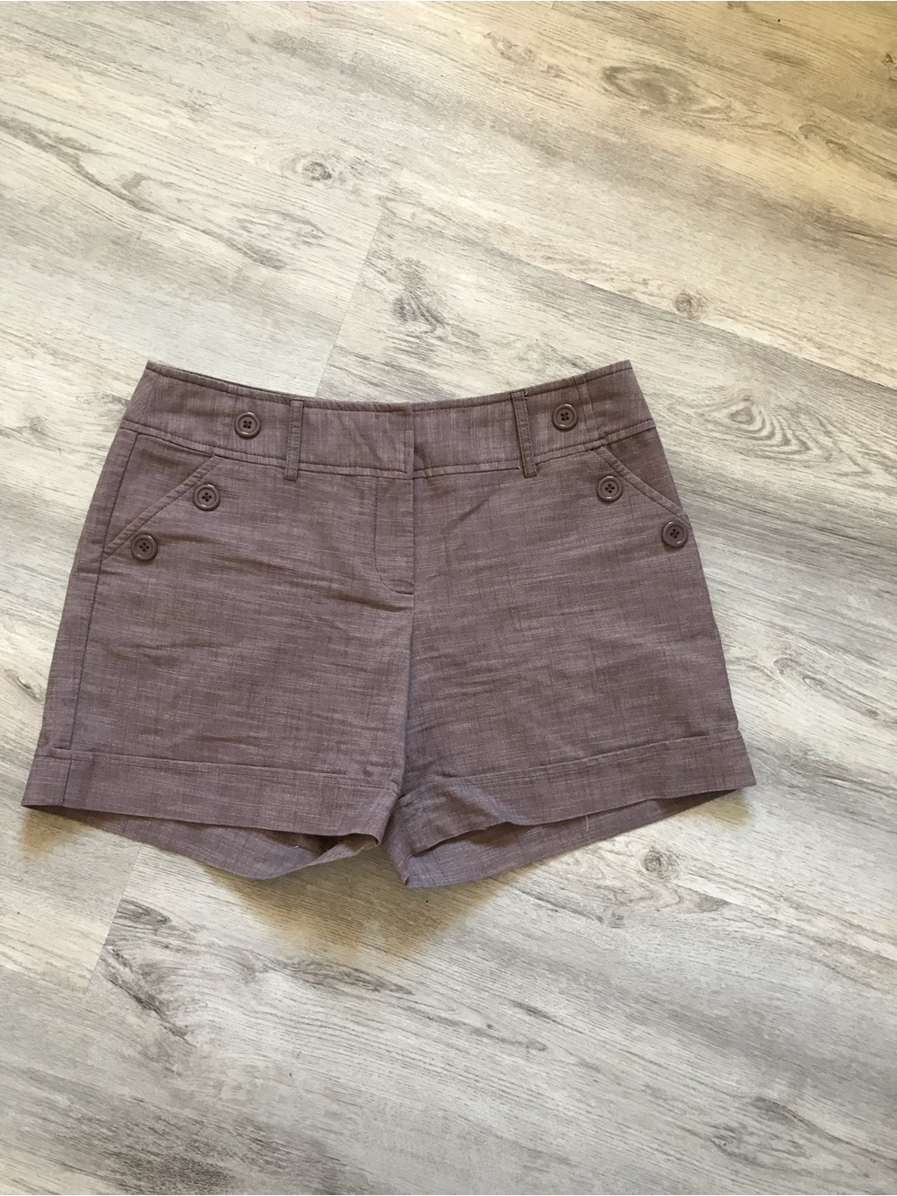 Courtenay Tailored Button-Accent Shorts Size 10P